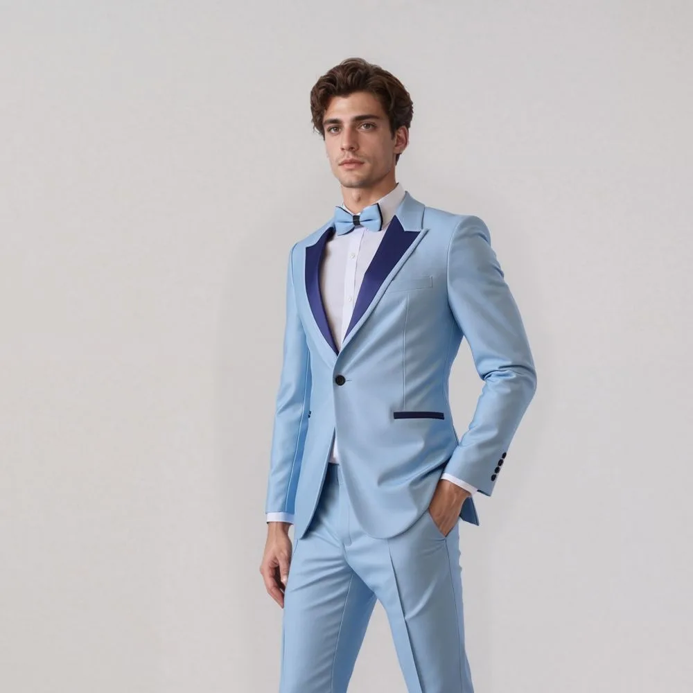 ESMOQUIN CELESTE CON SOLAPA EN PUNTA (dos piezas) - Imagen 3