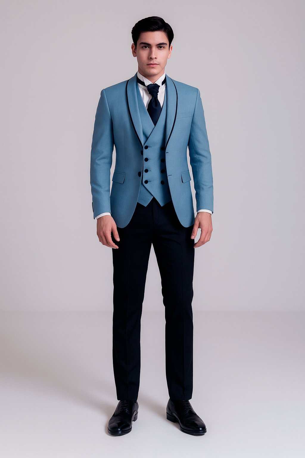 ESMOQUIN CELESTE MATE (con detalles negros) - Imagen 5