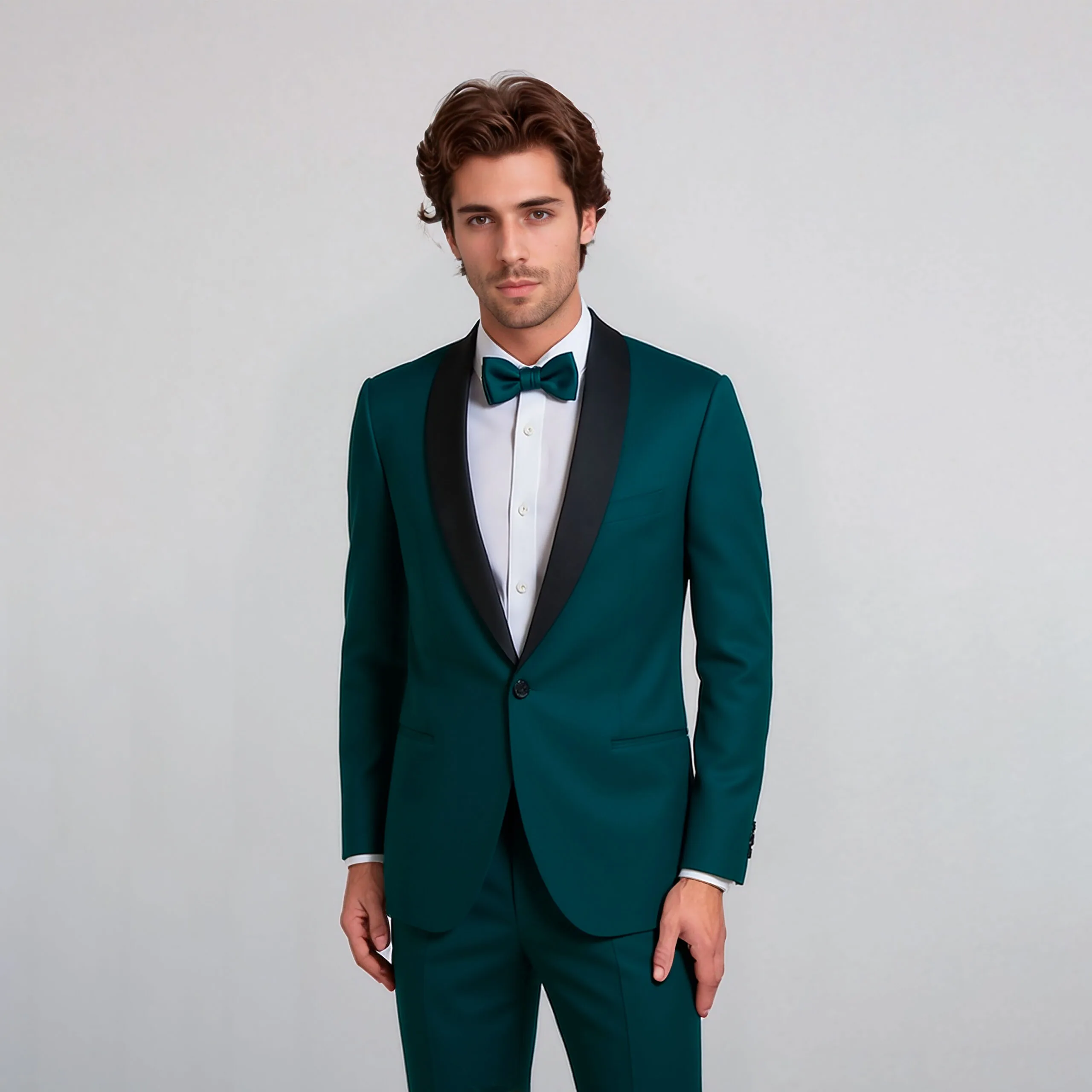 ESMOQUIN VERDE PETROLEO CON SOLAPA NEGRA (dos piezas) - Imagen 2